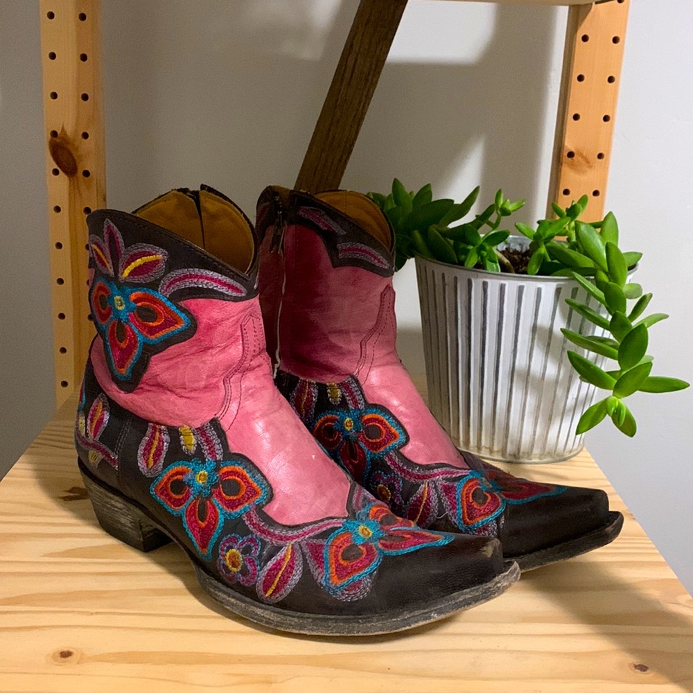 OLDGRINGO COWGIRL BOOTS!